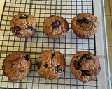 A picture of step 7 of Oatmeal almond berry muffin.