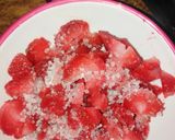 A picture of step 1 of Strawberry dessert with whipped cream.
