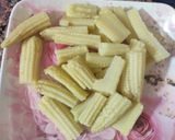 A picture of step 1 of Crispy Honey Baby Corn.