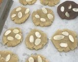 รูปขั้นตอนการทำที่ 3 ของ Ketogenic Chunk choc cookies