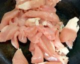 A picture of step 2 of My Chicken Noodle Stirfry 😘.