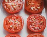 Cheesy Grilled Tomato recipe step 1 photo