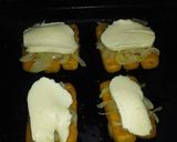 Foto del paso 4 de la receta: Bastones de merluza a la fugazeta con arroz