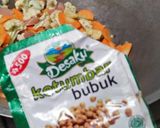 Foto langkah ke 5 dari resep Tumis Sayur Sosis.