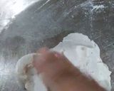 A picture of step 2 of Rice flour roti.