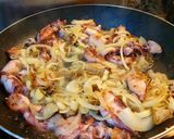 Foto del paso 6 de la receta: Chipirones a la lionesa