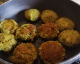 A picture of step 3 of Leftover Dalia cutlet.
