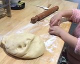 Foto del paso 2 de la receta: Galletitas hechas por niños