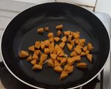 Foto langkah ke 1 dari resep Omelet Sosis.