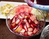 A picture of step 5 of Zobo fruits punch.