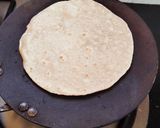 A picture of step 14 of Whole wheat flour Roti/ chapati.