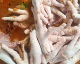 รูปขั้นตอนการทำที่ 3 ของ น้ำยาป่า ตีนไก่ใส่เลือด