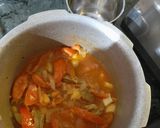 A picture of step 2 of Tomato ghost with bhindi.