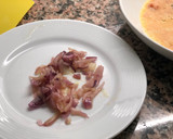 Foto del paso 1 de la receta: Bocadillo de tortilla de atún