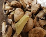 A picture of step 2 of Mustard Garlic Mushrooms 😀.