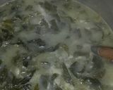 Foto langkah ke 4 dari resep Bobor Bayung - Lodeh Daun Kacang Panjang.