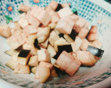 Foto del paso 5 de la receta: Tallarines rojos con berenjenas