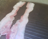 Foto del paso 1 de la receta: Cucharitas de bacon con huevos de codorniz
