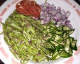 Foto langkah ke 1 dari resep Sambal Goreng Ikan Pogot Hitam.