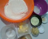 Foto langkah ke 1 dari resep Creamy Tuna Bread.