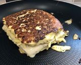 A picture of step 6 of Cauliflower Grilled Cheese sandwich.
