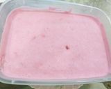 A picture of step 1 of Strawberry ice cream.