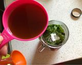 Foto del paso 2 de la receta: Salsa de albahaca (no pesto)