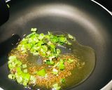 A picture of step 2 of Peas Pulao.
