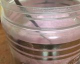 A picture of step 4 of Homemade Rose powder.