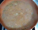 Foto del paso 7 de la receta: Muslos de pollo en salsa de cebolla con chocolate y frutos secos