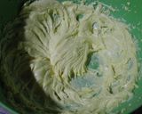 Foto langkah ke 2 dari resep Garlic cheese cookies.