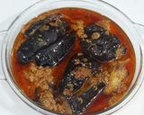 A picture of step 1 of Baghare Baigan.