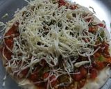 વેજીટેબલ ચીઝ પિઝા(vegetable Cheese Pizza recipe in gujarati) રેસીપી સ્ટેપ4ફોટો