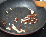 Foto del paso 3 de la receta: Pechuga de pavo rellena