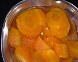 A picture of step 1 of Carrot milkshake.