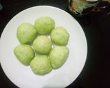 Foto langkah ke 4 dari resep Roti Kukus Pandan Coklat.
