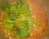 صورة لخطوة 3 من وصفة شكشوكة البطاطا والفلفل ⁦🌶️⁩🥔🍅 حارة