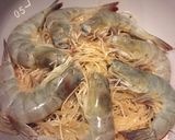 รูปขั้นตอนการทำที่ 3 ของ กุ้งอบวุ้นเส้น หม้อหุ้งข้าว