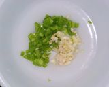 A picture of step 2 of Raw Tomato Salsa.