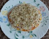 A picture of step 7 of Cheesy Mexican Veg Pizza.