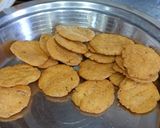 A picture of step 3 of Wheat Flour Mathari.