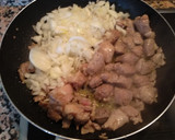 Foto del paso 3 de la receta: Guiso de carne magra de cerdo