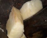 A picture of step 4 of Yam balls 02.