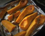 รูปขั้นตอนการทำที่ 2 ของ Butternut Squash ฟักทองน้ำเต้าอบโรสแมรี่