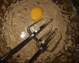 A picture of step 5 of Peanut butter cake wit strawberry jam#charityrecipe#4wkchalenge.