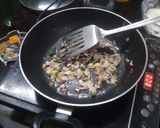 A picture of step 2 of Shrimp Paratha.