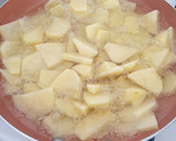 Foto del paso 1 de la receta: Muslos de pollo al ajillo con patatas