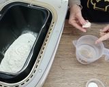 Foto del paso 1 de la receta: Rosca de pan con yogur