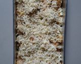 Foto langkah ke 6 dari resep Egg Rice Baked with Mozarella and Veggie.