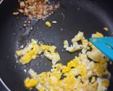 Foto langkah ke 1 dari resep Butter Rice Egg.